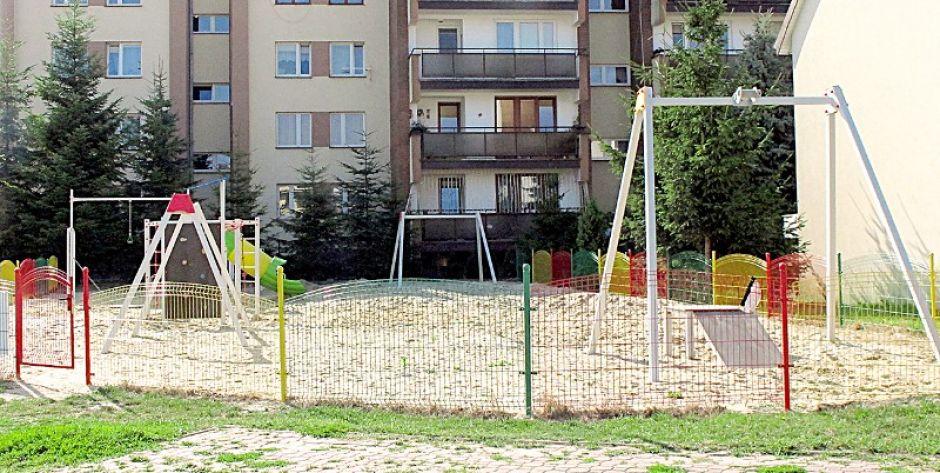 Tyrolka z ulicy Konstytucji