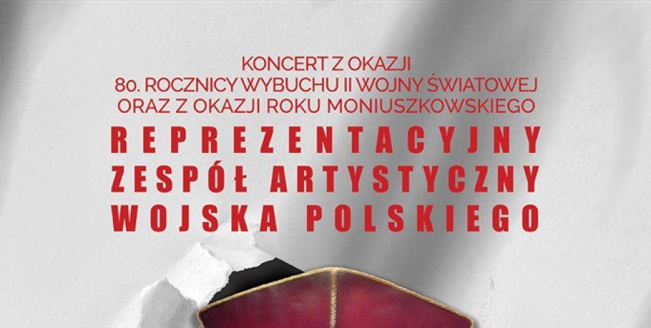 Koncert przed Pałacem Dernałowiczów