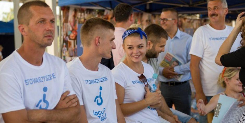 Festyn integracyjny w Łochowie