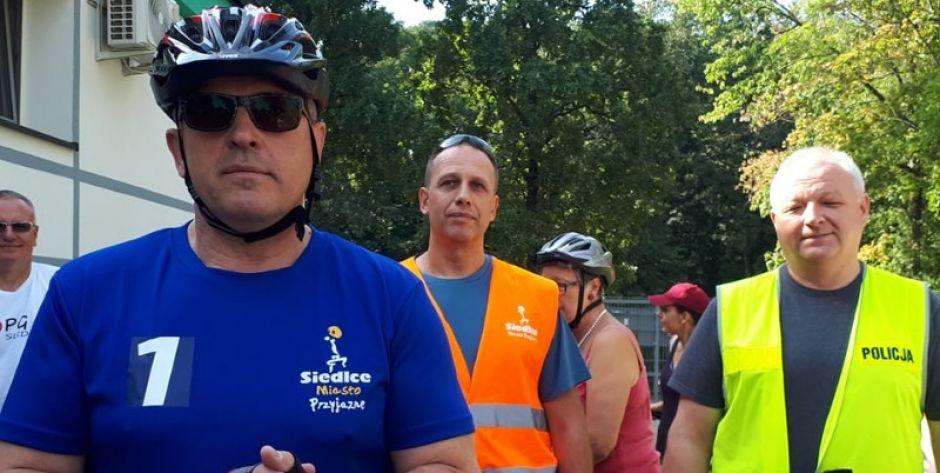 Kolumna prezydencka ruszyła w drogę 