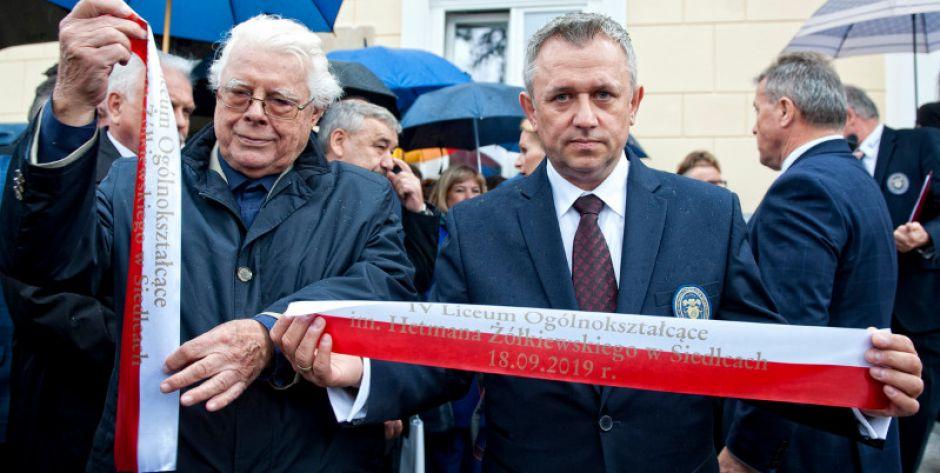 Przecięli wstęgę w Żółkiewskim