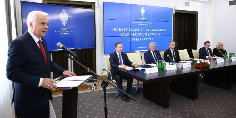 Waldemar KRASKA: Nie chcą, ale muszą?