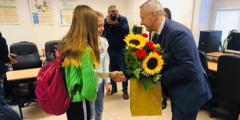 Co robił minister cyfryzacji w Szkole Podstawowej w Kałuszynie?