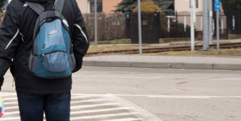 59-latek ukradł plecak 16-latkowi