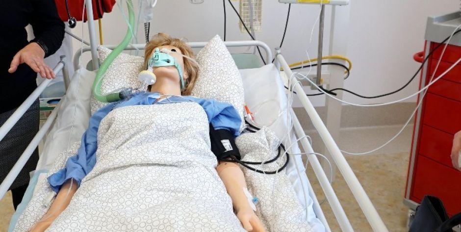Susie traci oddech i się krztusi