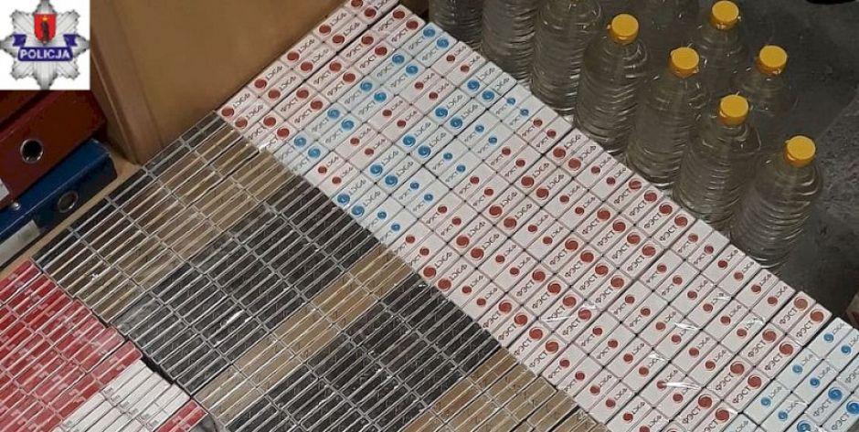 56-latka z Łukowa z nielegalnymi papierosami i alkoholem