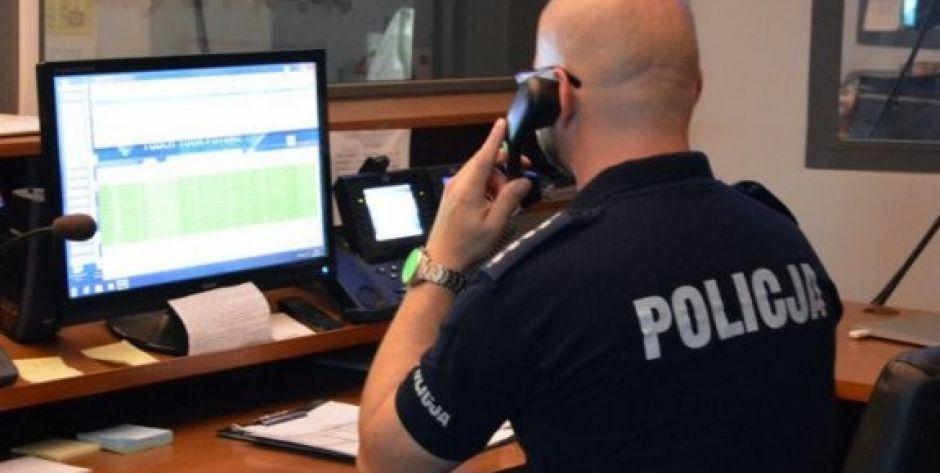 Wezwał policjantów, twierdząc, że jest ofiarą znęcania się. Tak naprawdę chciał się z nimi napić kawy