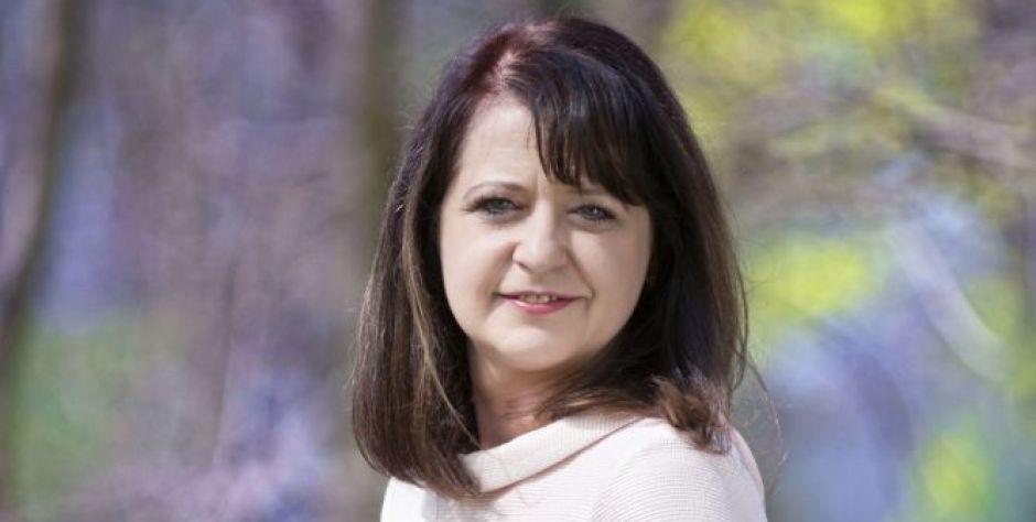 Polityczne poświęcenie/ Janina Ewa Orzełowska poza zarządem Mazowsza?