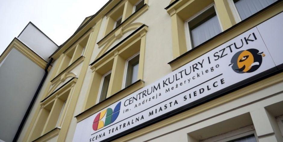 Ilu kandydatów na stanowisko dyrektora CKiS?