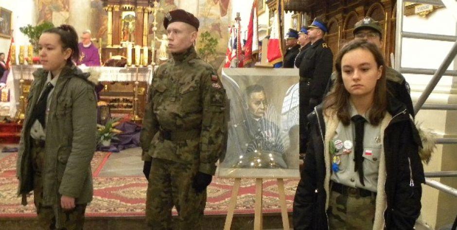 W hołdzie żołnierzom niezłomnym 