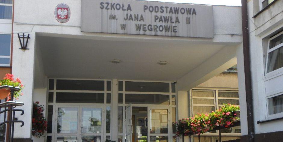 Dzieci zostały w domach
