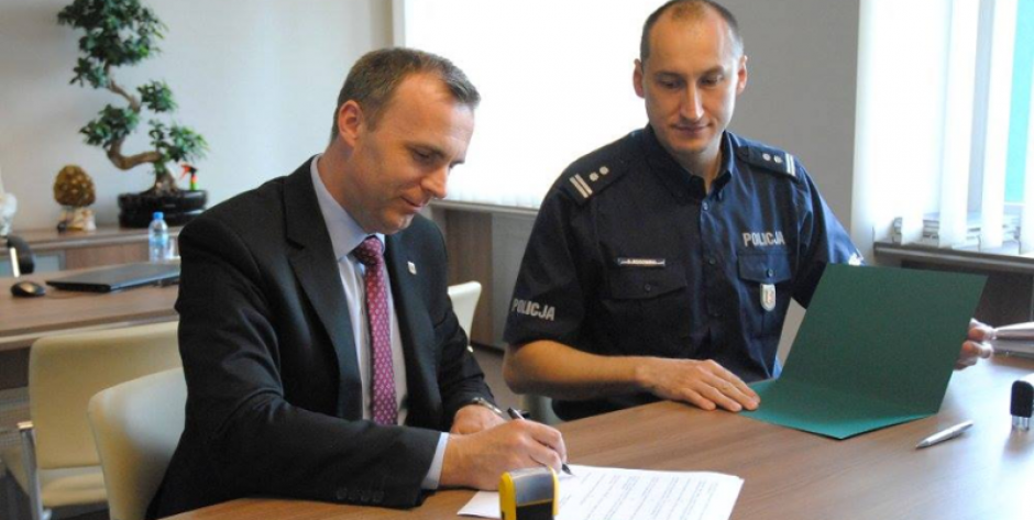 Młodzież spotyka się nawet w nocy