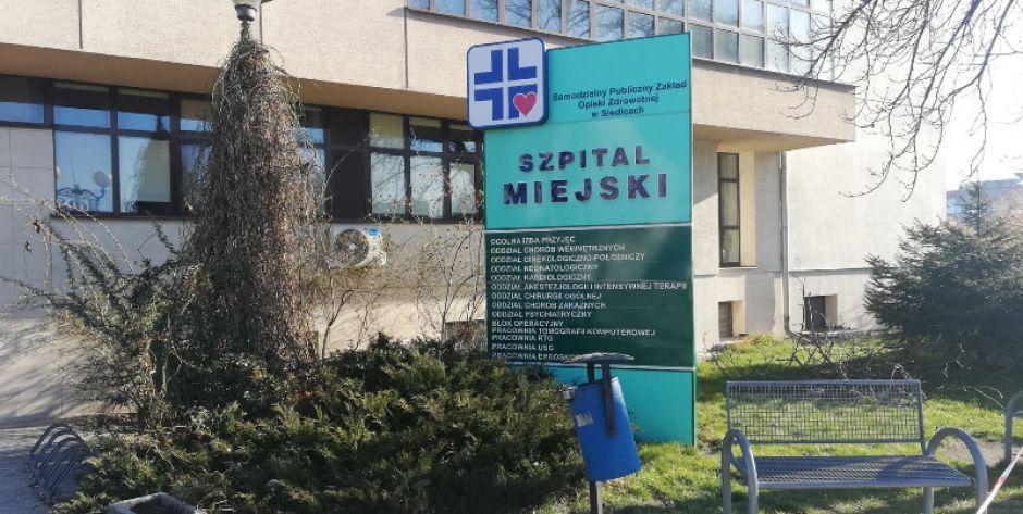 W siedleckim szpitalu ciągle przybywa pacjentów