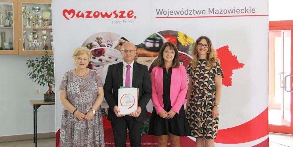 Na świetlice i plac
