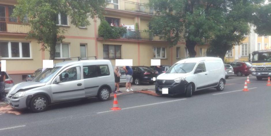 Zderzenie „osobówek” na Pułaskiego