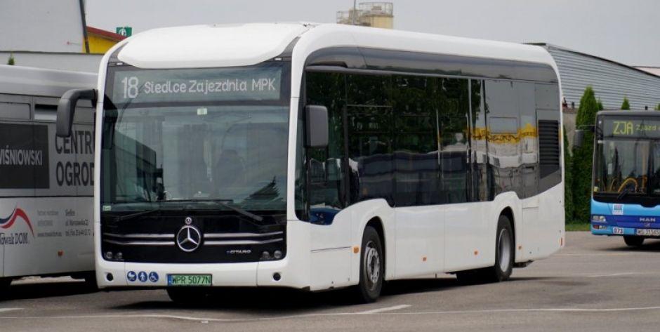 Autobus na testach w Siedlcach
