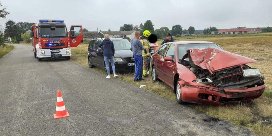 Zderzenie samochodu z ciągnikiem rolniczym