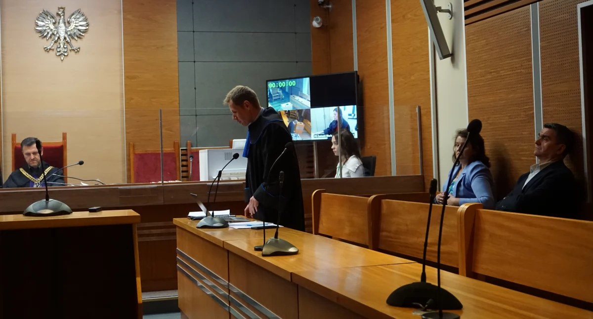 Proces burmistrza Łochowa i skarbnik gminy Łochów. Prokurator żąda kar, obrona uniewinnienia