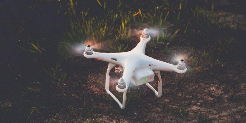 Nowość na rynku: dron z kamerą 8K!