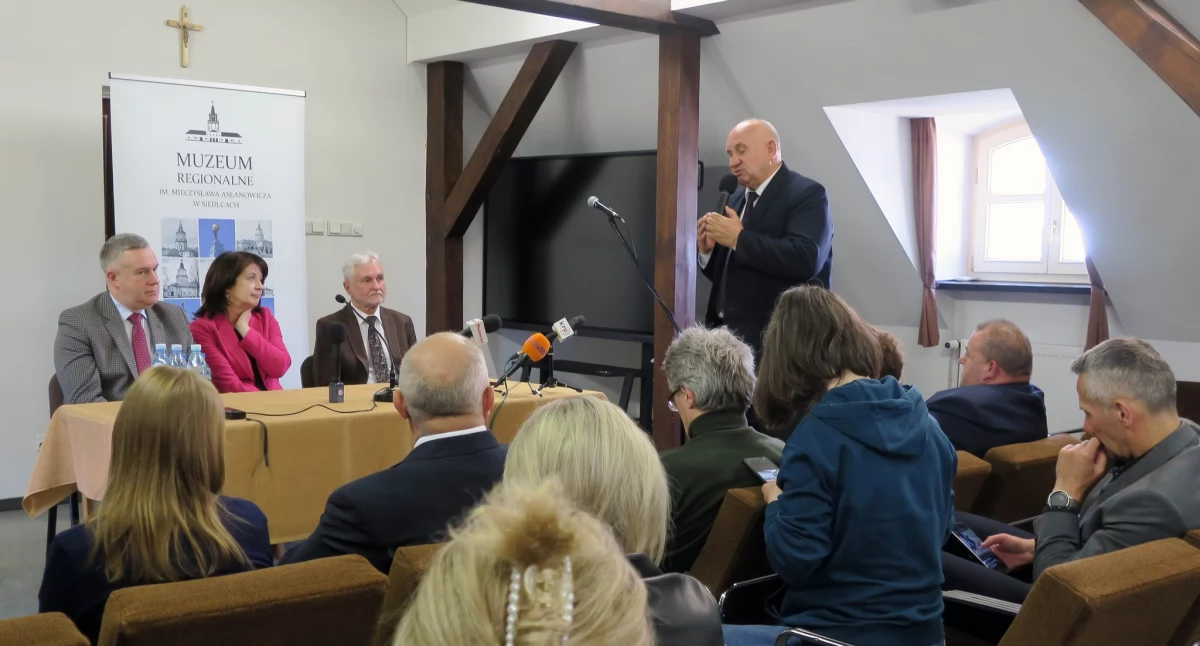 Dwór w Iganiach zostanie odbudowany. Powstanie tu Muzeum Powstania Listopadowego