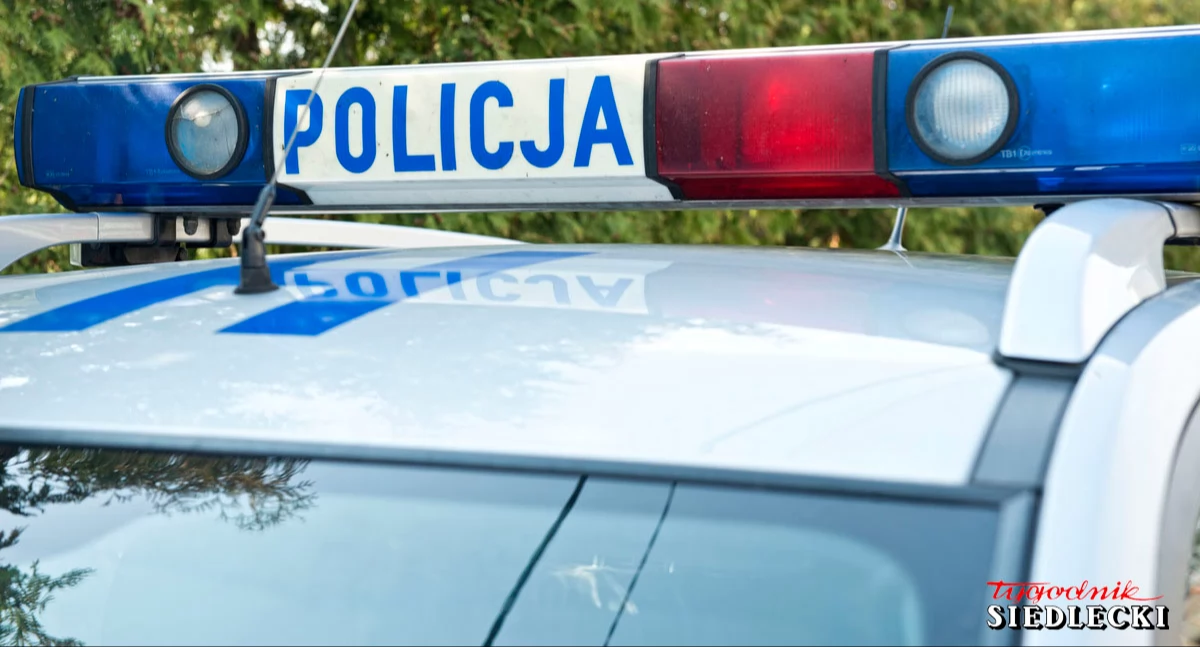 Wypadek w Białkach: pijany kierowca bez prawa jazdy uderzył w tył opla