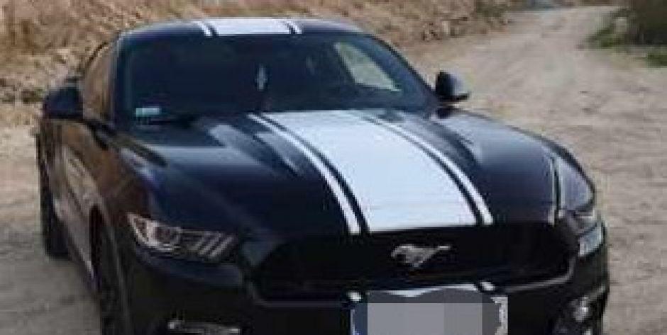 Ford Mustang za ponad 160 tys. zł odzyskany przez sokołowskich policjantów