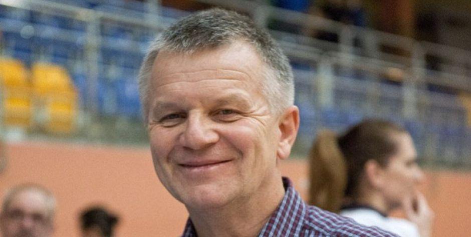 Grały z warszawiankami 