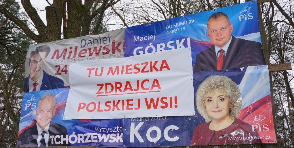 Instalacja ze „zdrajcami” (cd.)