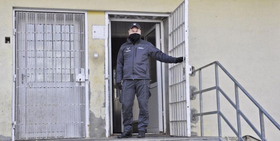 Funkcjonariusz Zakładu Karnego w Siedlcach uniemożliwił dalszą jazdę pijanemu kierowcy