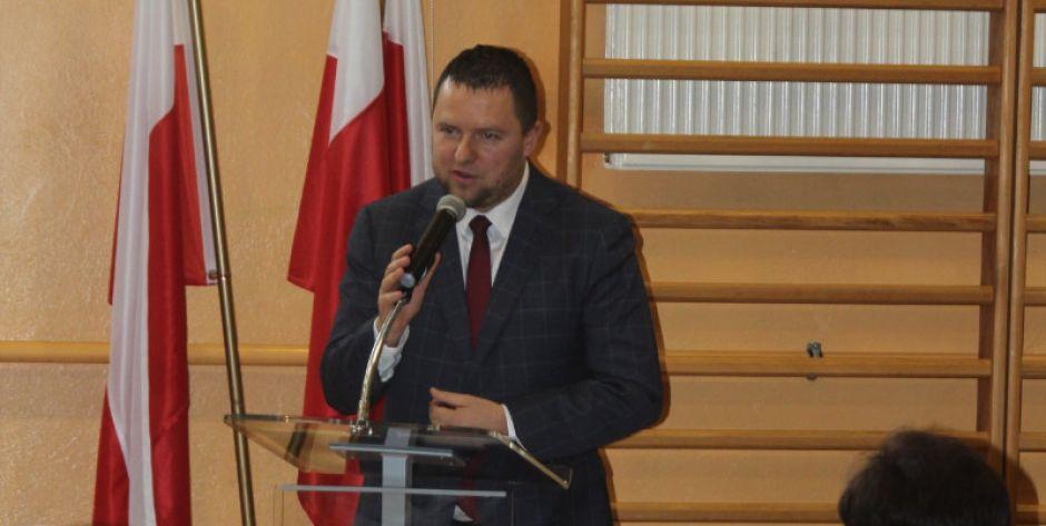 Popiersie Jana Olszewskiego w Okuniewie? 
