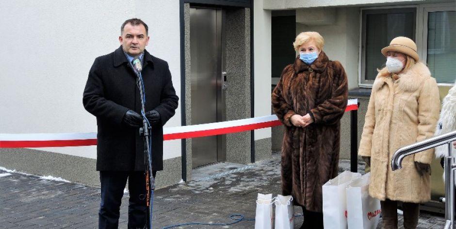 Windą do Węgrowskiego Ośrodka Kultury