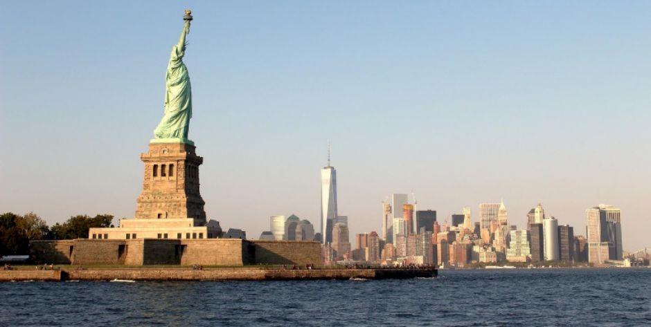 Podróż do USA — jakie dokumenty uprawniają do wjazdu na teren Stanów Zjednoczonych?