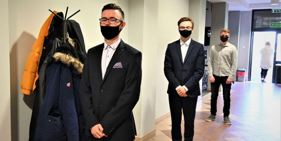 Matura w czasach covid (Galeria zdjęć z Elektryka)