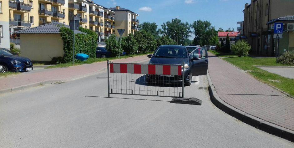 Zakazano wjazu i wyjazdu z osiedla 