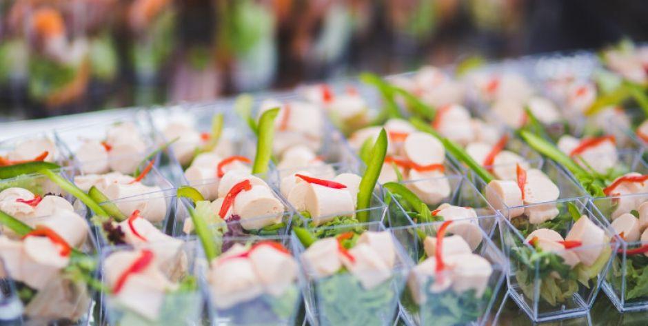 Dlaczego warto zdecydować się na catering dietetyczny w Siedlcach? 