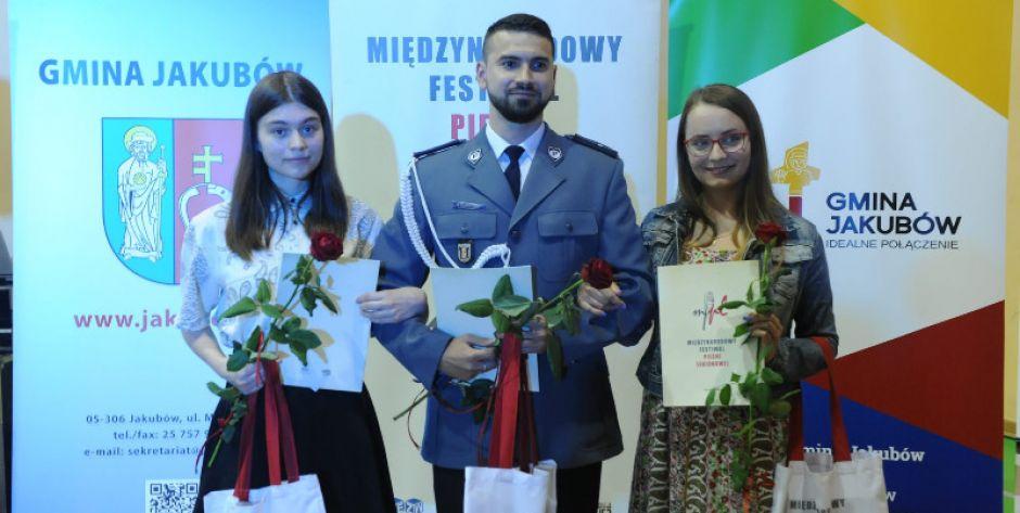Dzielnicowy na podium