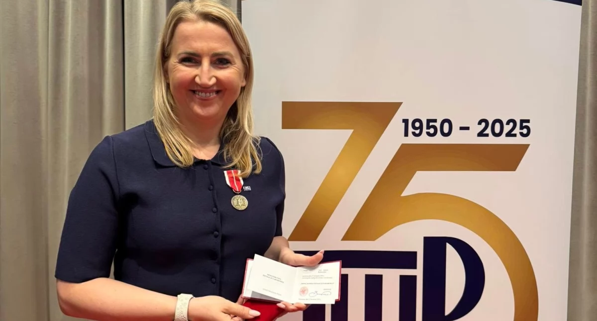 Siedlczanka uhonorowana najwyższym odznaczeniem w polskiej edukacji