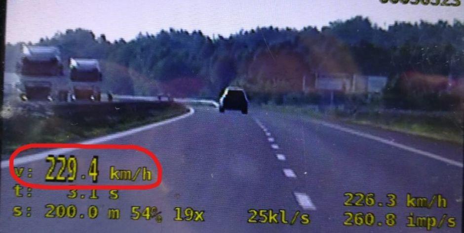 Pędził 229 km/h drogą S17