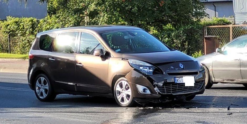 Kolizja na Brzeskiej. Występują utrudnienia w ruchu