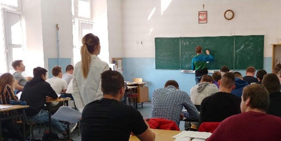 W gminie Siedlce przybywa uczniów i wszystkie zespoły oświatowe pracują na dwie zmiany