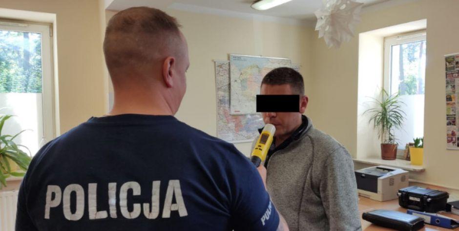 Miał zawieźć dzieci na wycieczkę