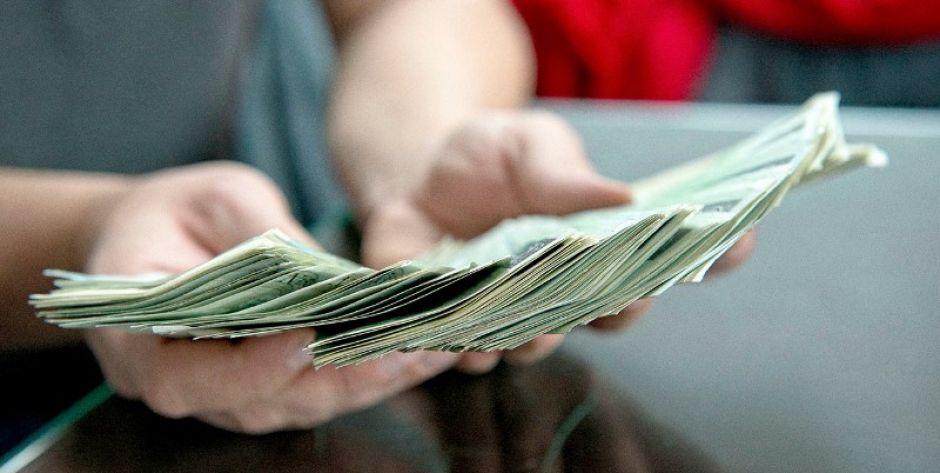 Powiedzieli, że niejaki „ pan Darek” chce przelać z jej konta 800 złotych. Uwierzyła i straciła 40 tys. 