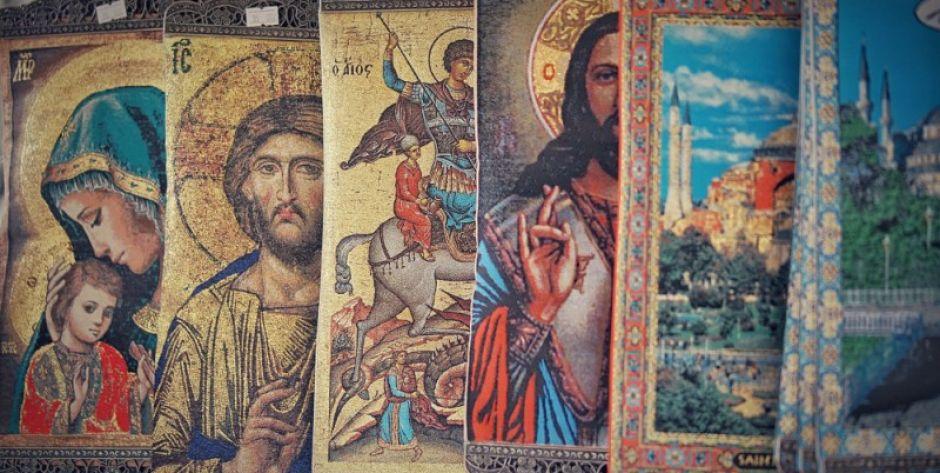 Dlaczego warto kupić religijny obrazek ceramiczny?
