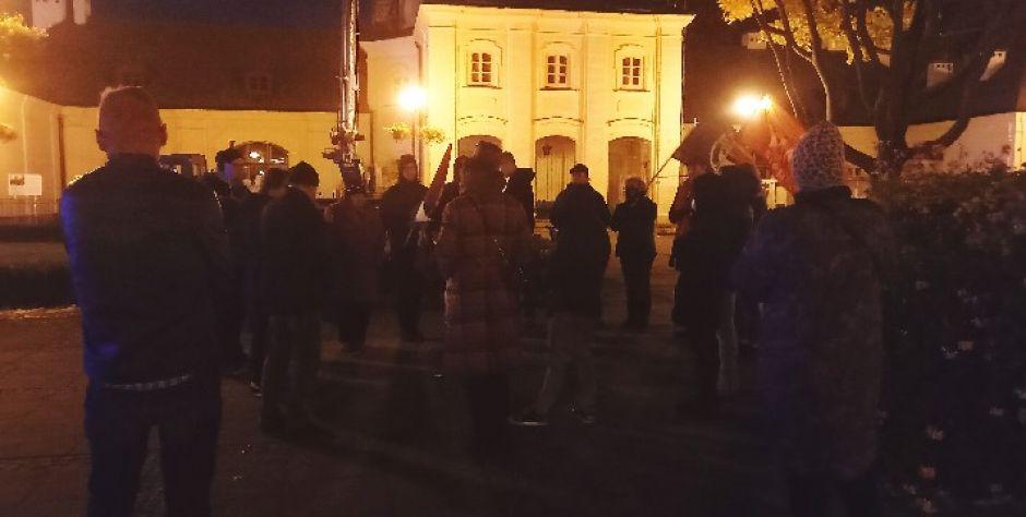 Protest rok później