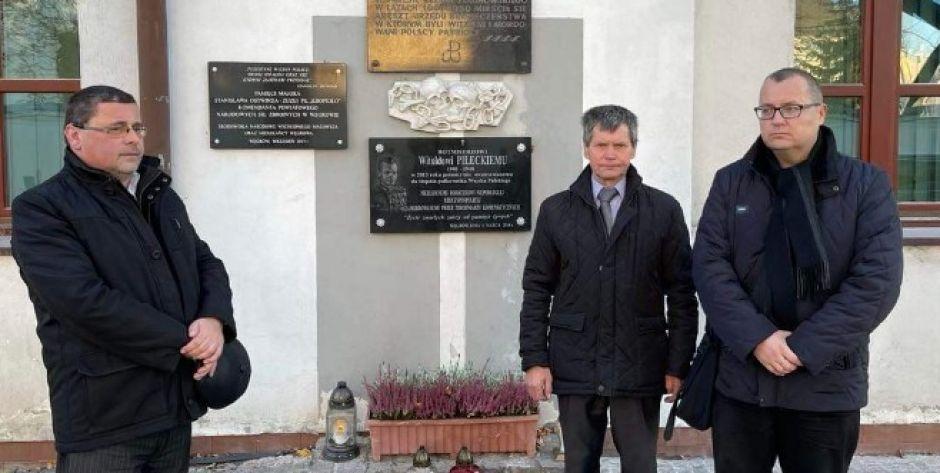 Znicze pamięci dla bohaterów