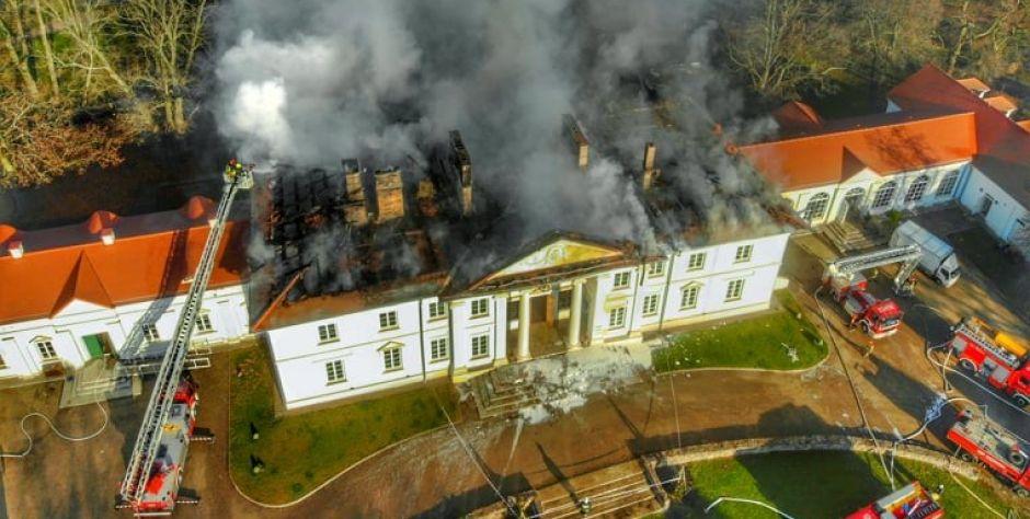 Zbiórka na pomoc w odbudowie Pałacu w Korczewie