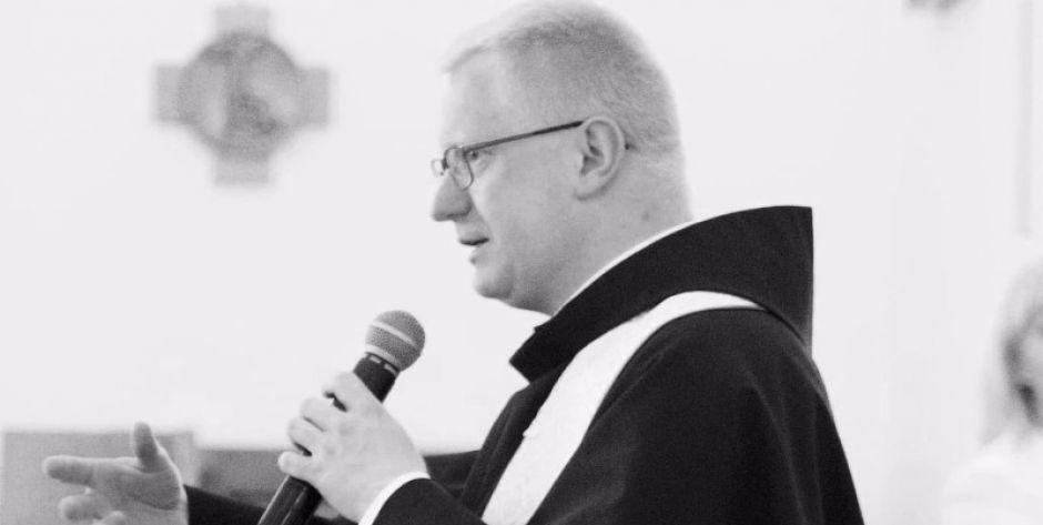 Zakonnik pobity w siedleckim parku?/Zmarł w szpitalu 