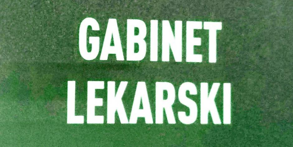 Ciiii, lekarz śpi...