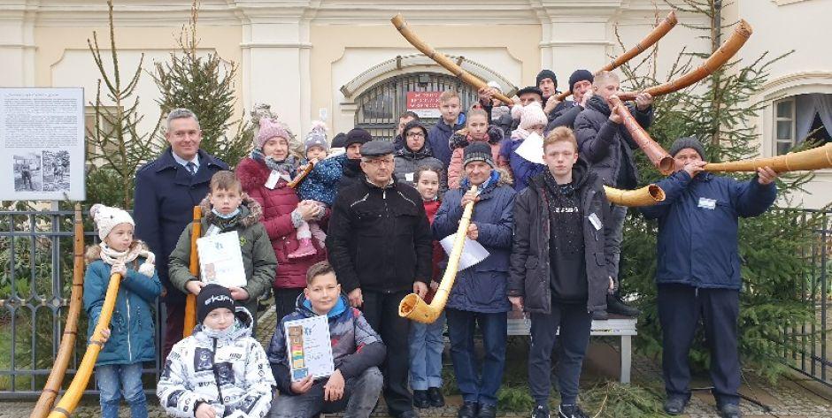 W adwencie milkną wszystkie instrumenty za wyjątkiem ligawki