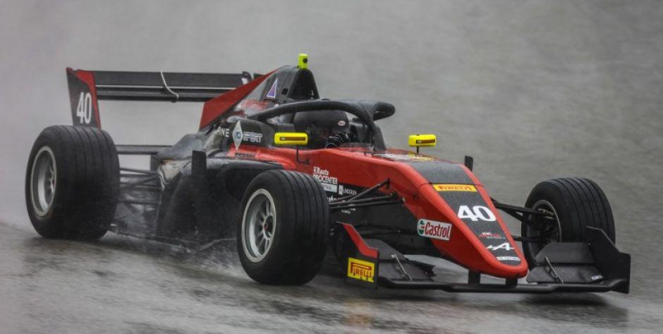 Piotr Wiśnicki na testach F3